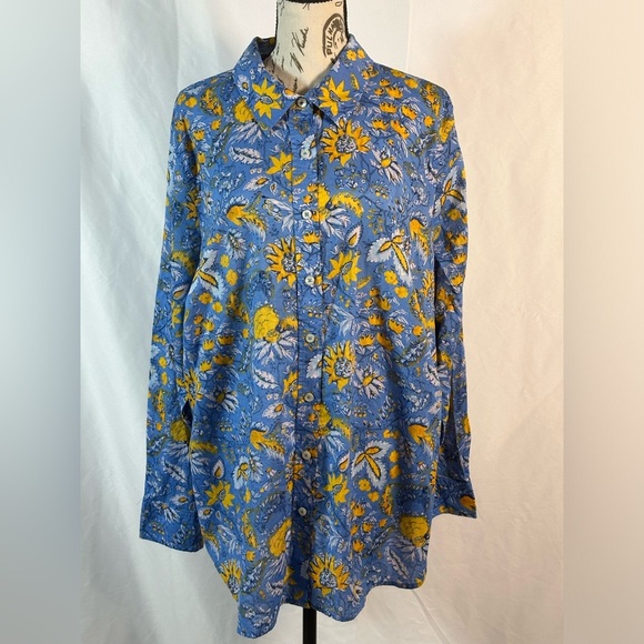 Talbots Blue and Yellow Floral Button Down Shirt 💛💙💛 - Picture 5 of 10